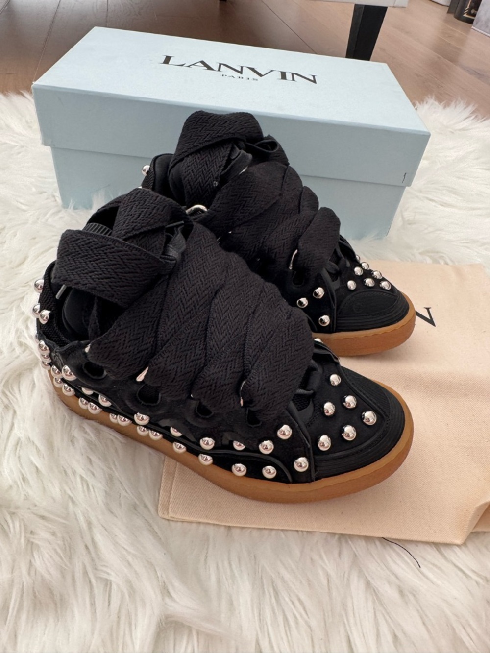 Lanvin Curb Avec Studs Sneakers size 37